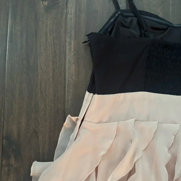 H&M Black & Cream Fit & Flare Tiered Ruffle Party Cocktail Mini Dress 6 - Picture 7 of 7
